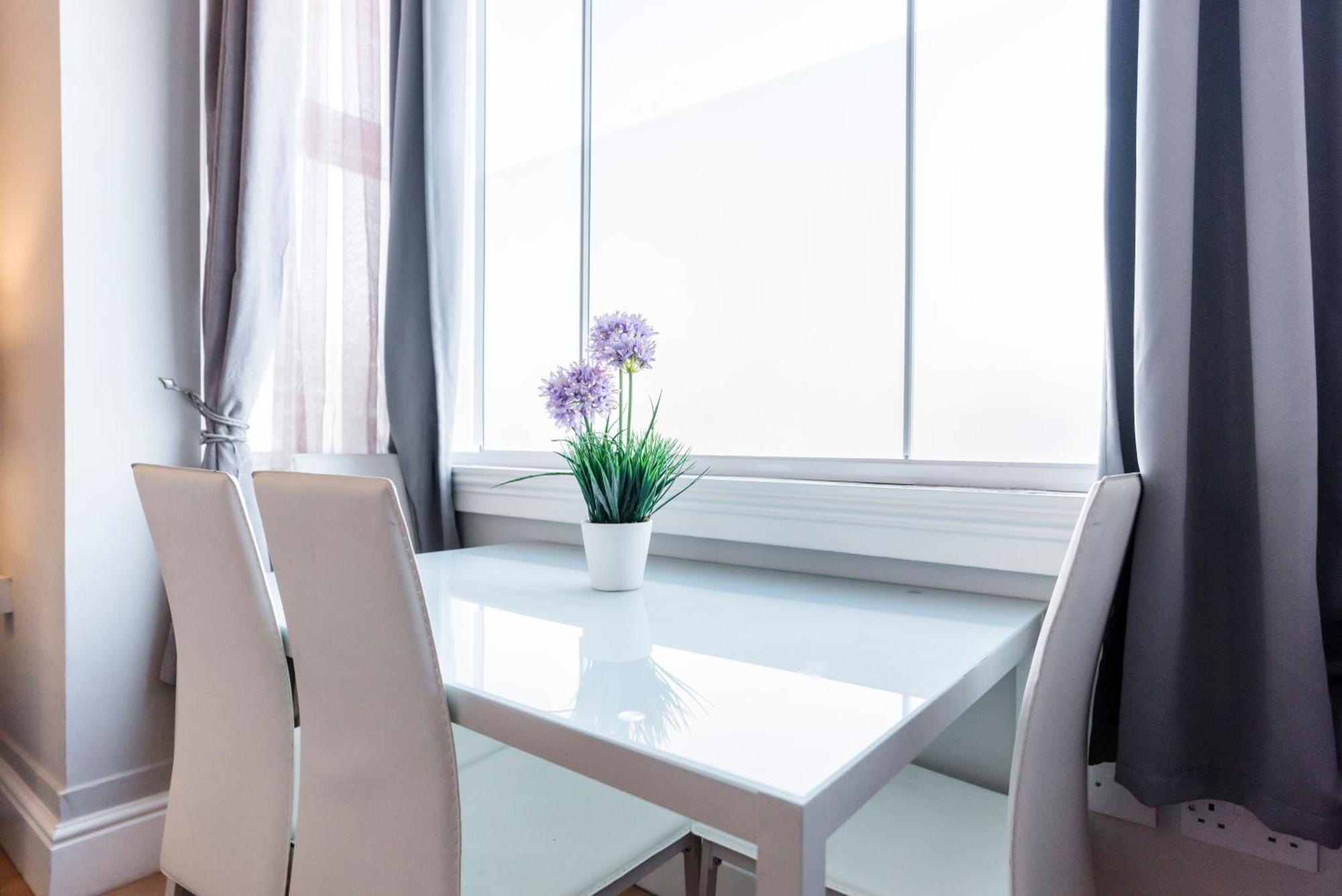 1 Riverside Apartments Норвіч Екстер'єр фото